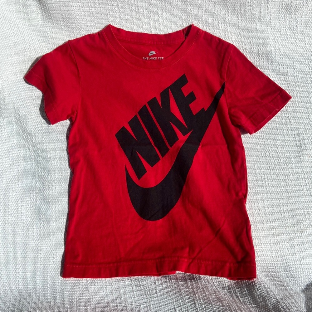 Nike T-shirt